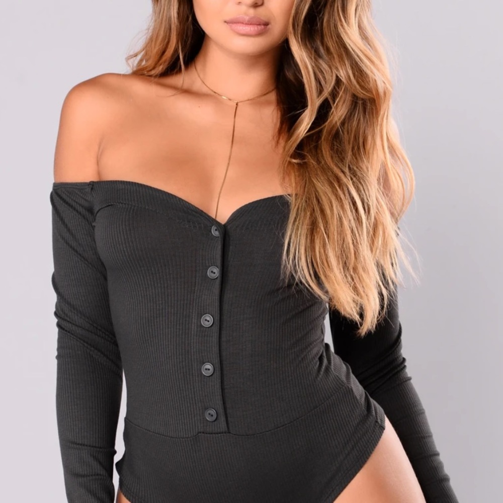 Bundle Fashion Nova bodysuits